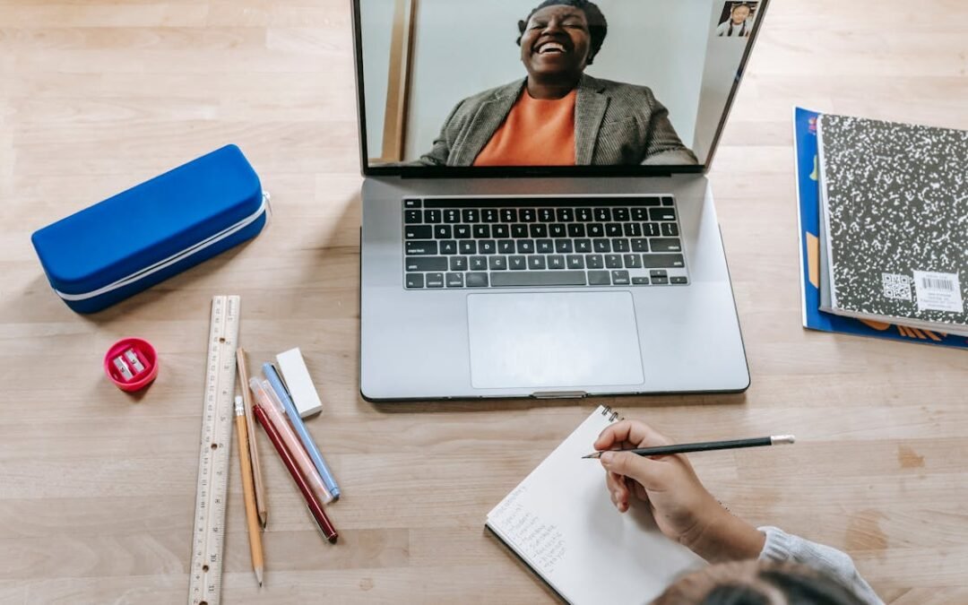 Online vs. In-Person Graduate Courses for Teachers: Which Actually Wins?